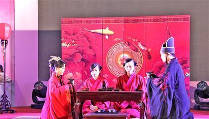 古人穿衣服有大讲究,穿错了会被杀头