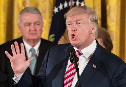 特朗普: 造谣也要讲究美国优先原则