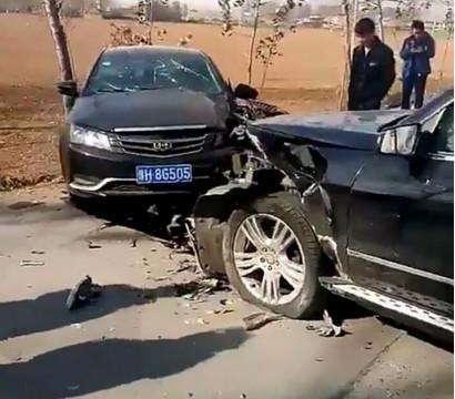 吉利帝豪对撞奔驰GLK, 车主: 国产车的质量已经完全不输豪车