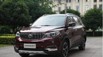 SWM斯威X7自动挡8月将上市 升级配置解析