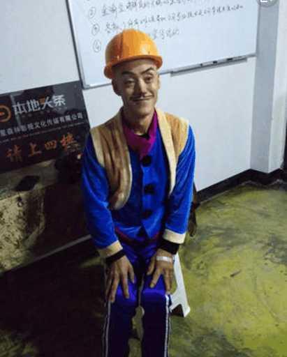 村里最丑最穷的男人，因长得像光头强，如今成为明星，年入100万