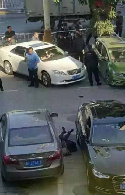 今天上午，涿州惠友钻石广场发生持刀杀人事件