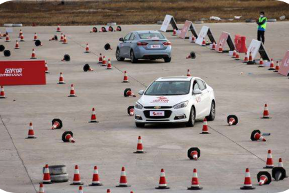 燃擎平安夜，全民车手嘉年华火爆来袭！