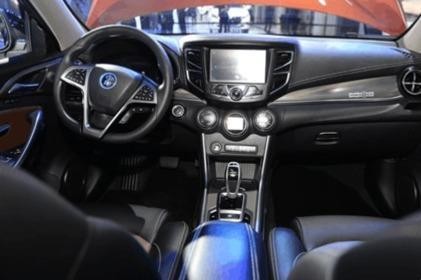 国家补贴6万、上牌费购置税全免, 百公里8.9秒, 永不烧油