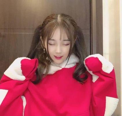 快手5大女主播身价排名!快手马蓉垫底,赵本山