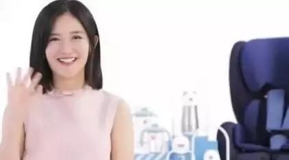 谢娜近照流出,孕肚大到吓人!被曝去赴美做的试