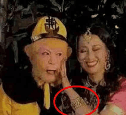 86版《西游记》中的5个穿帮镜头, 我们看了30年竟然都没发现