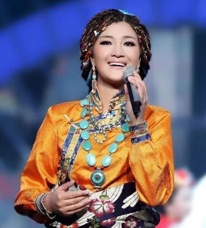 降央卓玛,1984年2月1日出生于四川省甘孜藏族