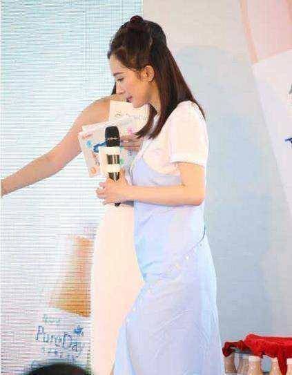 杨幂被拍到腹部隆起,又称将停工3个月,疑似怀二胎?
