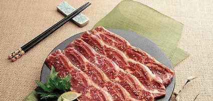 牛排怎么做？这几招教给你，肉质鲜嫩多汁，一块都吃不够！