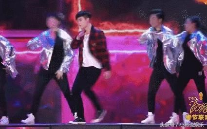 张艺兴陈伟霆跳舞是真的帅!黄渤热血澎湃跳出