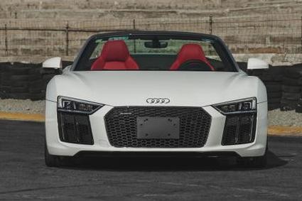 奥迪R8 V10 Spyder，更快、更轻、更动感