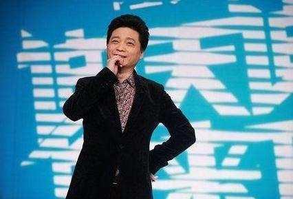 54岁崔永元近照消瘦,曾炮轰朱军"见钱眼开", 怒骂方舟子是疯狗