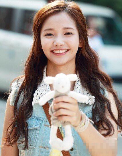 夏沇秀吃饼干出处