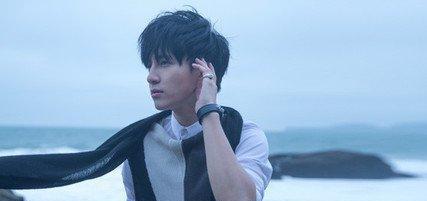 由外国人翻唱的薛之谦的《丑八怪》英文版,这