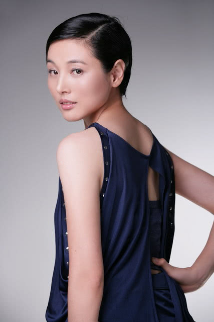 明星妈妈张延畅谈育儿 曾经在粉红女郎扮演男人婆