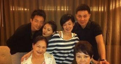 许雅钧吃汪小菲的醋,网友全站后者几张照片看出大小s婚后生活!