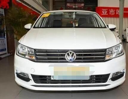 全新大众桑塔纳来袭，高颜值配朴实内饰，售价仅6万