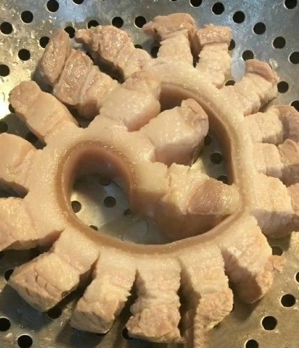 红烧肉不用切成小方块,整条五花肉吃的才过瘾