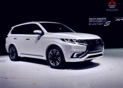 这款外观比丰田普拉多豪华，耗油量小，七座的suv型豪华新代表