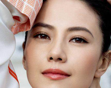 2018年高圆圆的眉型必火?好看的眉型才是提升