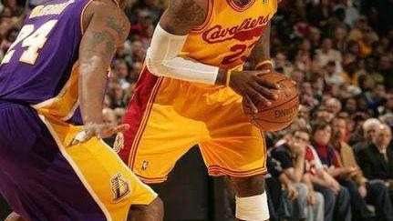 历史第一人地位再巩固