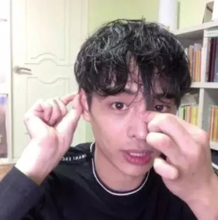 油头梳到发际线后移? 4 种常见的男生刘海教程