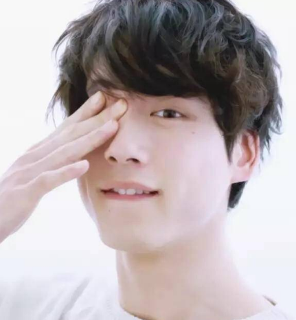 日本高颜值男星排行榜来啦!没想到他的颜值那