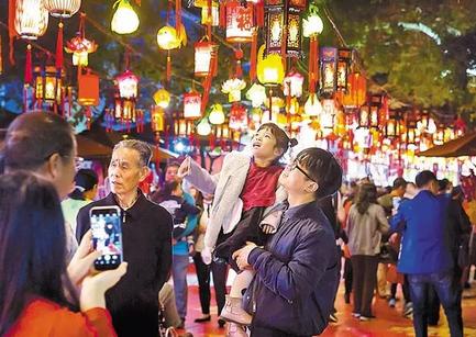 深圳各大景区元宵节活动丰富多彩