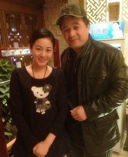"王小蒙"毕畅嫁富豪生儿子 身材开始发福 老公没有富二代的陋习
