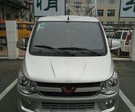 北京五万秒提五菱之光，母亲却突然发现了不对劲