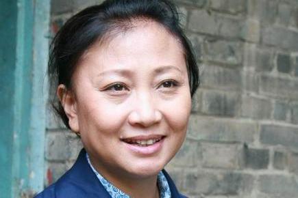 她是国民辣妈,撞脸元秋,高圆圆殷桃都敬她,58岁