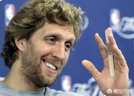 NBA球员,教练要是受伤了不能比赛了,会不会扣