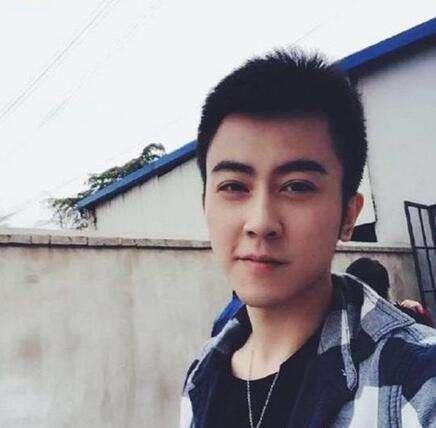 蛇哥直播间中奖用户爆料: 抽中了iphoneX收到