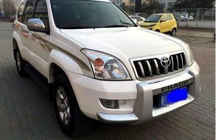 江西男子花10万买二手车，开了一个月后，车主大呼：养不起啊