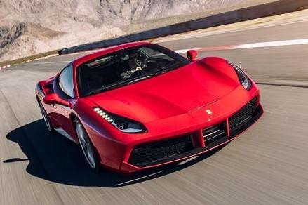 法拉利致力于700hp的488 GTO变体