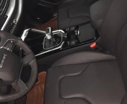 老爸叫我买宝骏310，我擅自提了这车回家，朋友却说我买对了！