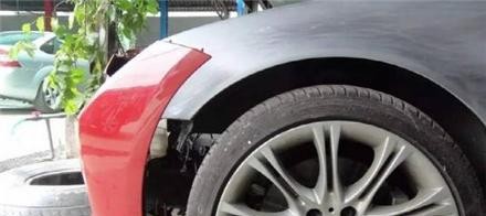 5万买二手豪车，然后花3万变全新车，网友：一个月后他会后悔的！