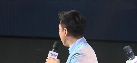 广州车展回顾：东风展台，黄渤现场撒签名！