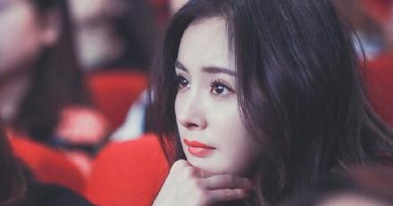 看过杨幂这组照片的人都说男人装的算什么,这