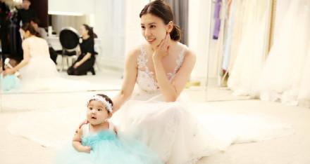 亲子照婚纱_母女婚纱亲子照图片