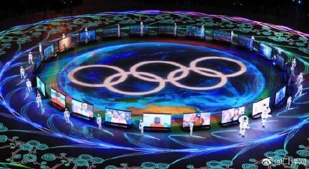 日韩网友对张艺谋北京八分钟评价两极,中国网