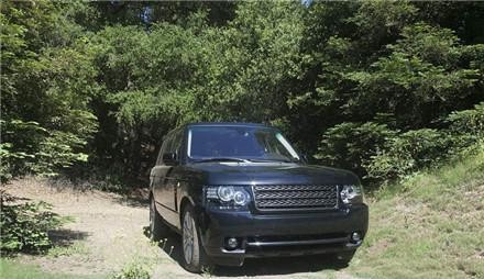 400万豪车中下来一位老太太，还和奥巴马握手，网友：这人谁啊！