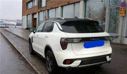 浙江一男子花20万买吉利领克01