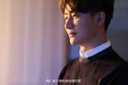 为什么现在大导演都喜欢黄轩?