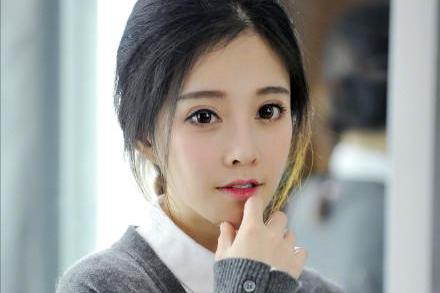 冯提莫主题壁纸_吴亦凡主题桌面壁纸_冯提莫高清唯美壁纸-圈子花园图片