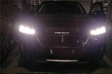 浙江一男子花20万买长城WEY VV7，提车回家后，第一时间就镀晶