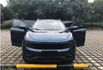 全国首撞! 20万的吉利领克撞上吉利帝豪, 现场惨烈!