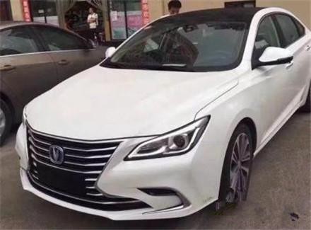 男子花10万买国产“雷克萨斯”, 打开车门时, 有种豪车的感觉!