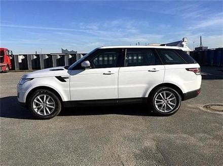 偶遇一辆150万路虎揽胜